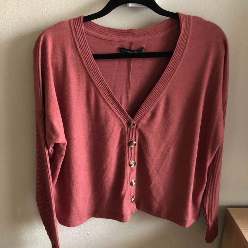 Abercrombie and Fitch cropped button sweater